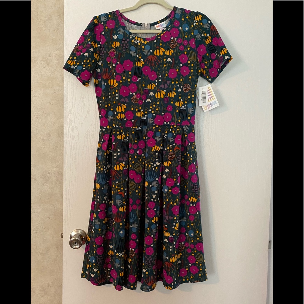 NWT Lularoe Amelia Dress medium